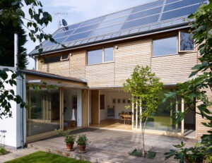 Green Apple Award zero-carbon house